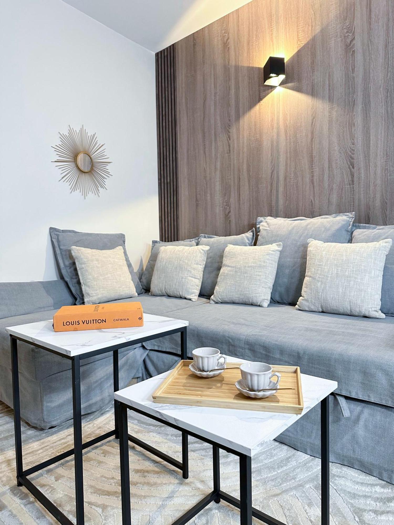 Appartement Champs-Elysees Finest Flat à Paris Extérieur photo